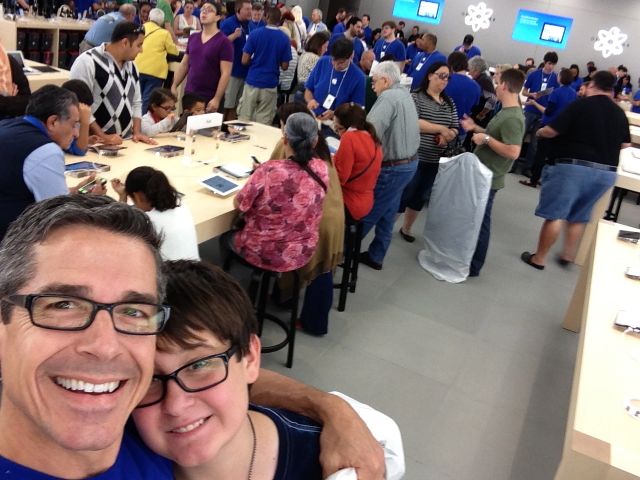 in the hundreds of visits to Apple stores, jeff noel never thought the floors were remarkable remarkable