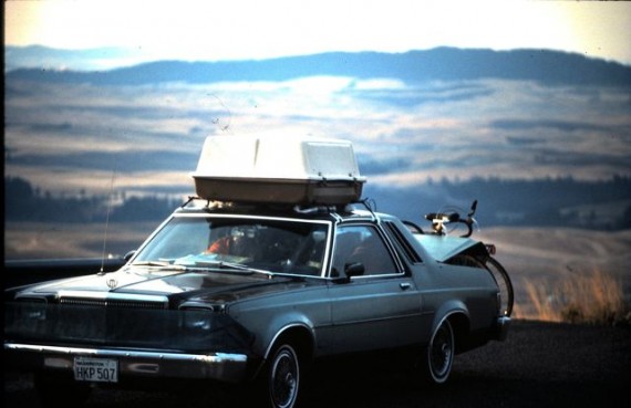 Car loaded down for cross-country rode trip 