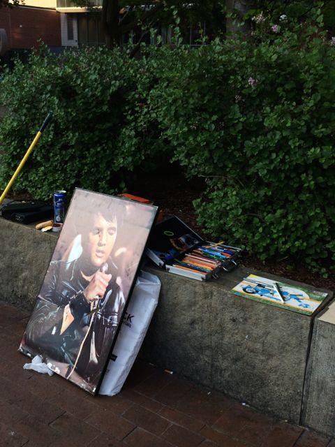 Artist supplies by park bench
