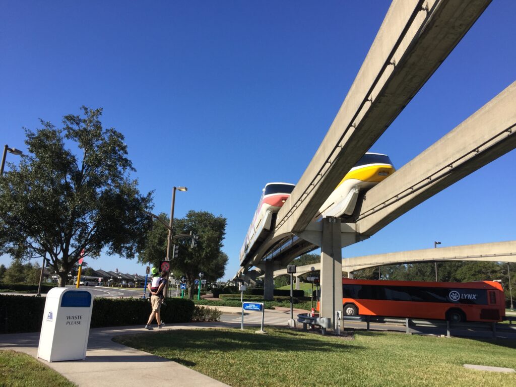 Disney monorail